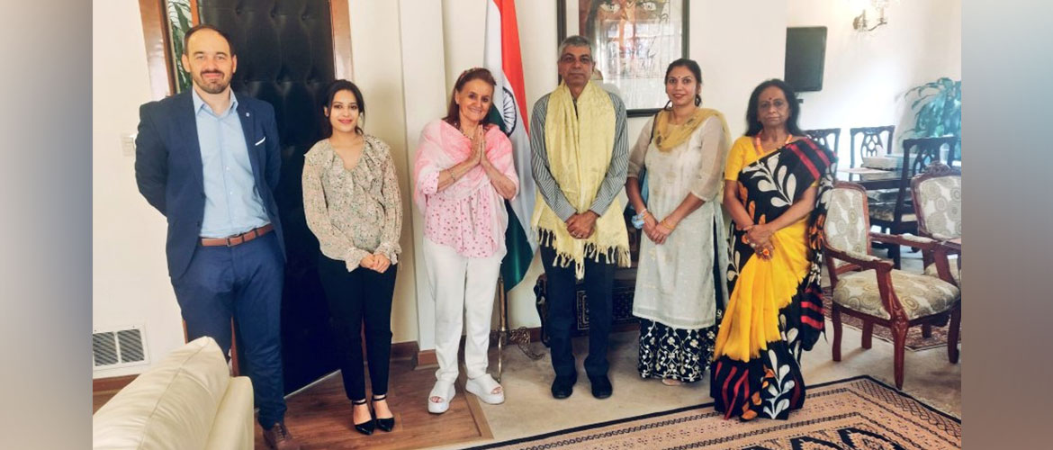  <div style="fcolor: #fff; font-weight: 600; font-size: 1.5em;">
<p style="font-size: 13.8px;">Ambassador Pankaj Sharma, Second Secretary Ms.Vallari Gaikwad and Director GTICC, Dr. Shrimati Das met with the General Director of the Art of Living foundation in Latin America & Spain, Ms. Beatriz Goyoaga.

They discussed the possibilities of collaborating with Art of Living in México.
<br /><span style="text-align: center;">05 May 2022</span></p>
</div>
