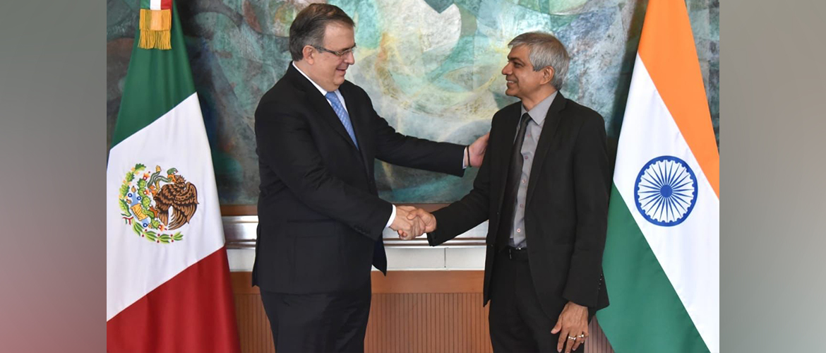 <div style="fcolor: #fff; font-weight: 600; font-size: 1.5em;">
<p style="font-size: 13.8px;">Ambassador Pankaj Sharma called on the Hon'ble Foreign Minister of Mexico H.E. Mr. Marcelo Ebrard. <br>

Discussions focussed upon continuing the high level engagements & follow ups on strengthening bilateral relations between India & México.
As trusted partners, we will keep working to advance our Privileged Partnership. 

<br /><span style="text-align: center;">20 June 2022</span></p>
</div>

