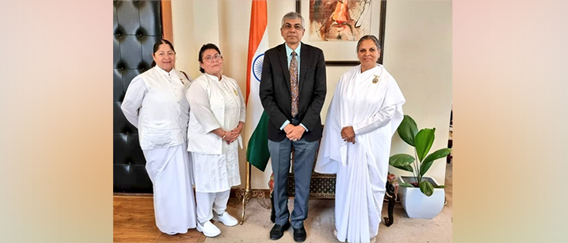  <div style="fcolor: #fff; font-weight: 600; font-size: 1.5em;">
<p style="font-size: 13.8px;">Ambassador Pankaj Sharma met with the members of Brahma Kumari's  Ms. Gita Patel, Ms. Liz Acosta & Ms. Claudia González. 

Discussed universal peace, importance of meditation in daily lives, valuing ethics over wealth and the need of emanating good thoughts.
<br /><span style="text-align: center;">26 September 2022</span></p>
</div>