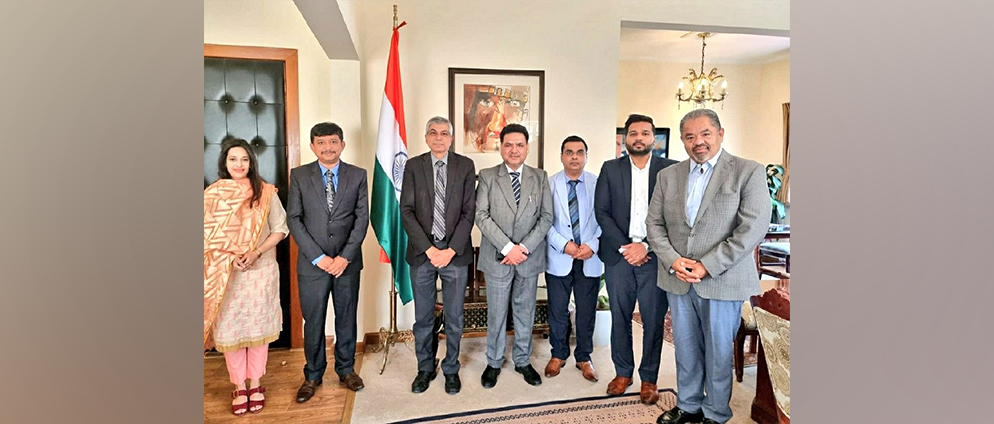  <div style="fcolor: #fff; font-weight: 600; font-size: 1.5em;">
<p style="font-size: 13.8px;">Ambassador Pankaj Sharma,  Second Secretary (Economic & Commercial) Vallari Gaikwad and Third Secretary (Economic & Commercial) Prasad Shinde met with Director Ruchir Gupta of AXA Parenterals and his colleagues to discuss their operations and business potential in Mexico. 
Axa Parenterals is a leading Indian pharma company specialising in Sterile Parenteral preparations & hospital products.
<br /><span style="text-align: center;">03 May 2022</span></p>
</div>
