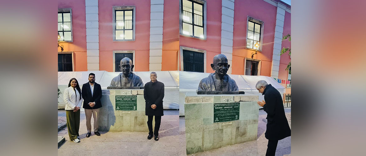  <div style="color: #fff; font-weight: 600; font-size: 1.5em;">
<p style="font-size: 13.8px;">
Remembering the ideals & principles of Mahatma Gandhi!

Amb Pankaj Sharma paid tribute at the Mahatma Gandhi bust located in the beautiful city of Guanajuato!

It is one of the six cities in Mexico which hosts the Mahatma Gandhi statue.

    <br /><span style="text-align: center;">17.10.2023</span></p>
</div>
