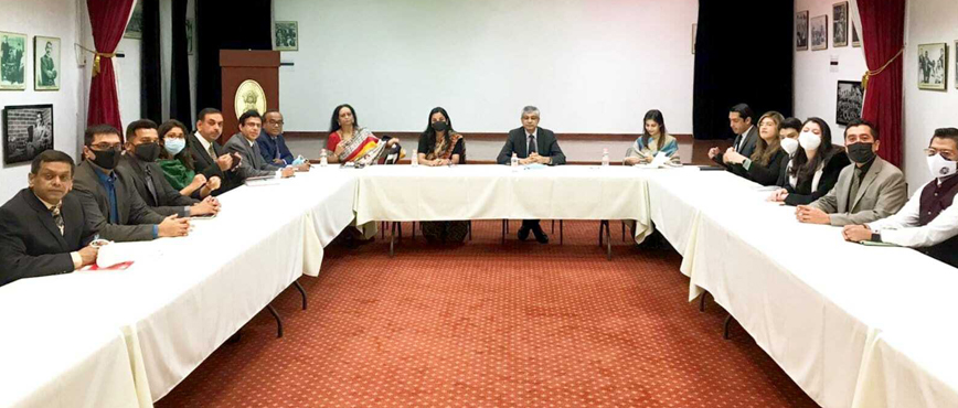  Shri.Pankaj Sharma took charge as Ambassador of India to México and held his first meeting with the Embassy officers and officials.